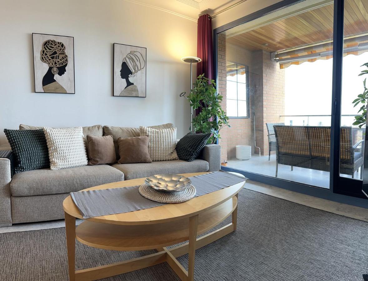 Lets Holidays Apartment Sea Views In Barcelona Zewnętrze zdjęcie